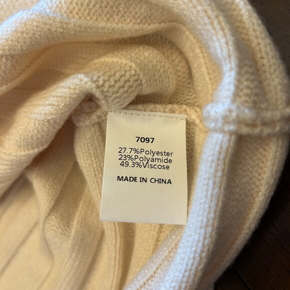 NWT PrettyGarden Side Button Sweater Cream Medium Long Sleeve Ribbed Knit - Picture 14 of 16